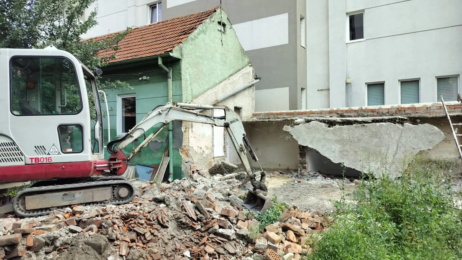 Transport materiale pentru lucrări rezidențiale